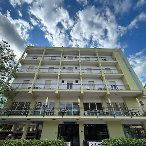 Ines Hotel
